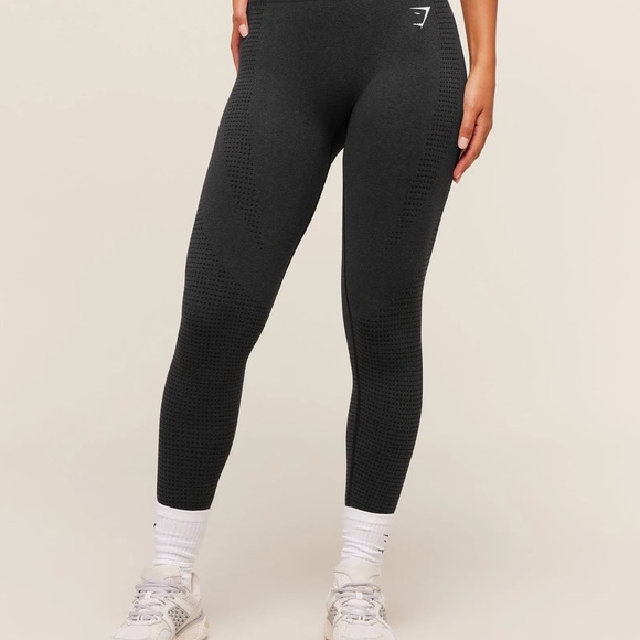 Gymshark Pants - Gymshark Black Seamless Sculpt Leggings